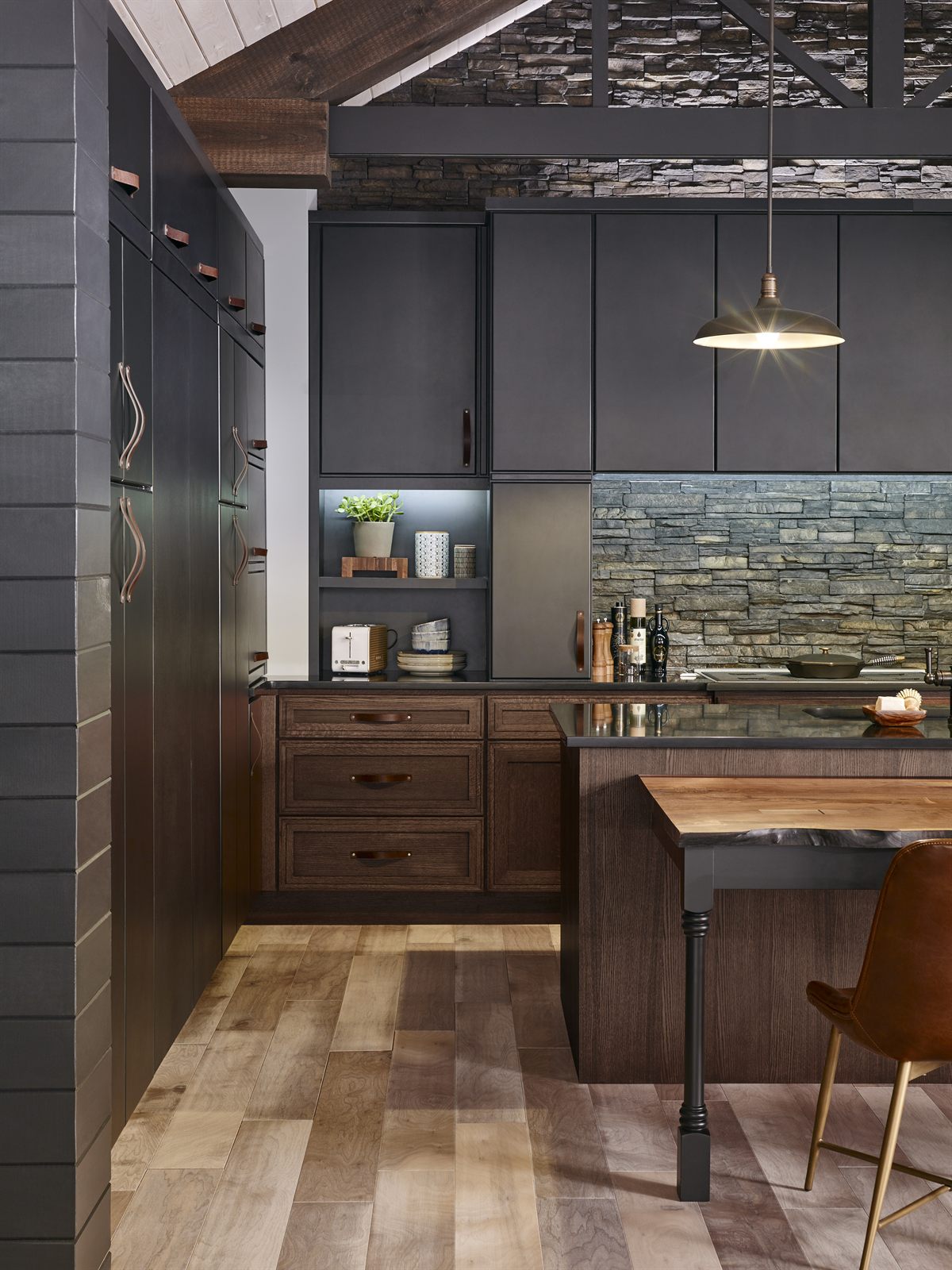 Bertch District door style in Brindle Oak and Clairmont Black kitchen